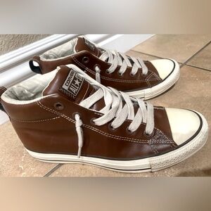 Converse Leather Chuck Taylor Hollis Pinecone Hightop Shoes- Size 6.5/EUR 9.5